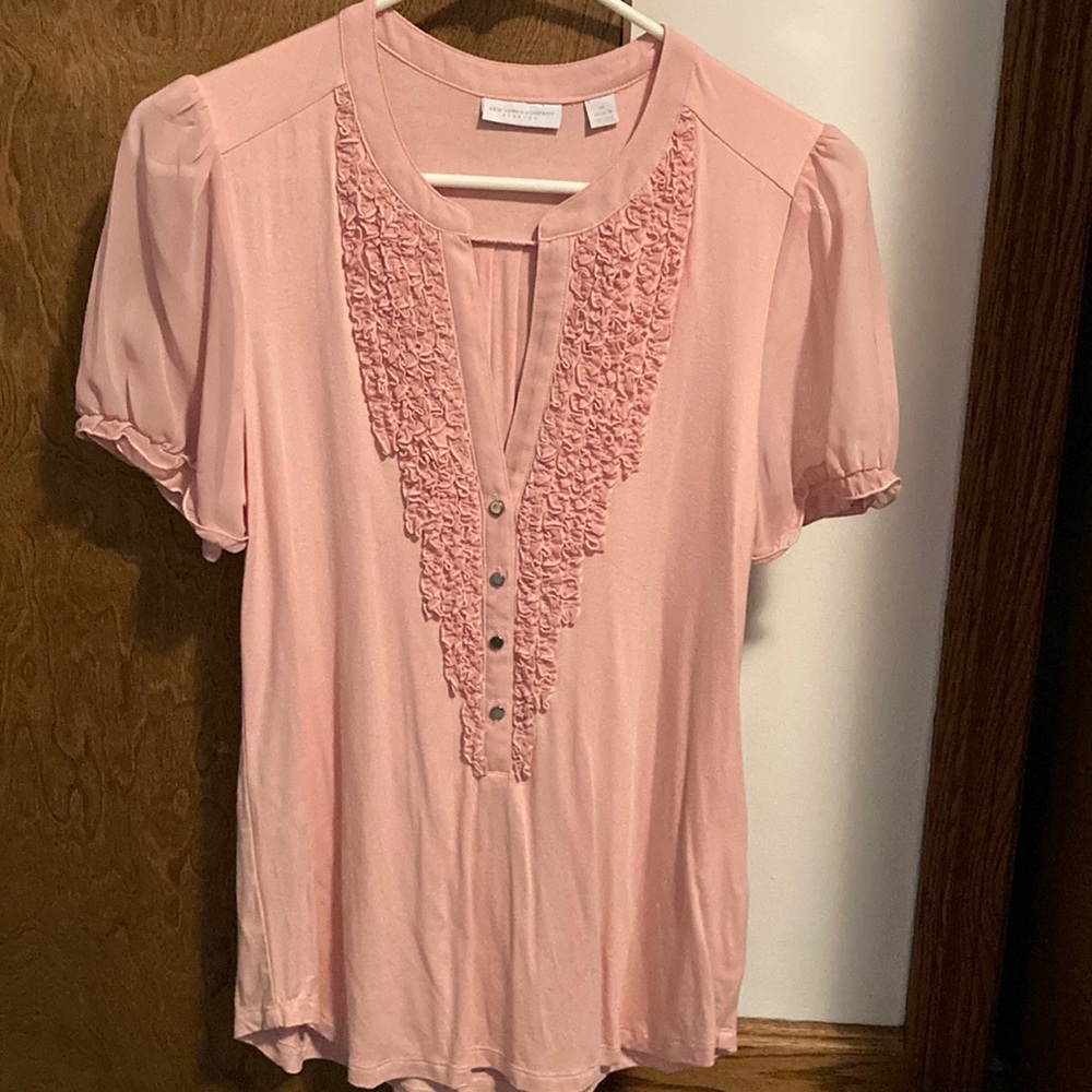 Pale pink top